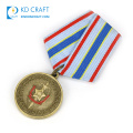 Prêmio personalizado de liga de zinco de metal personalizado de alta qualidade, honra de medalha militar de esmalte fantasia com fita curta